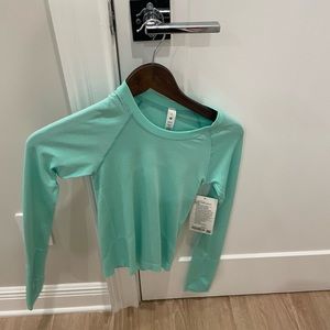 Lululemon swiftly tech 2.0 Race length (rare color)